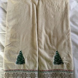 Christmas towels